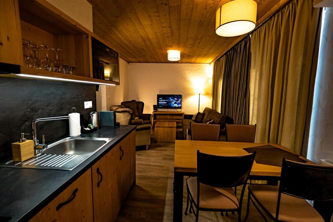 Cardinal Jasna Mountain Wellness Apartment Demänovská Dolina Esterno foto